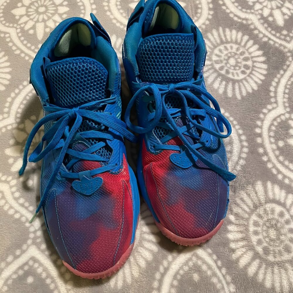 The Adidas Dame 8 Battle Of The Bubble 🏀. Blue/Pink/Purple, Size 11